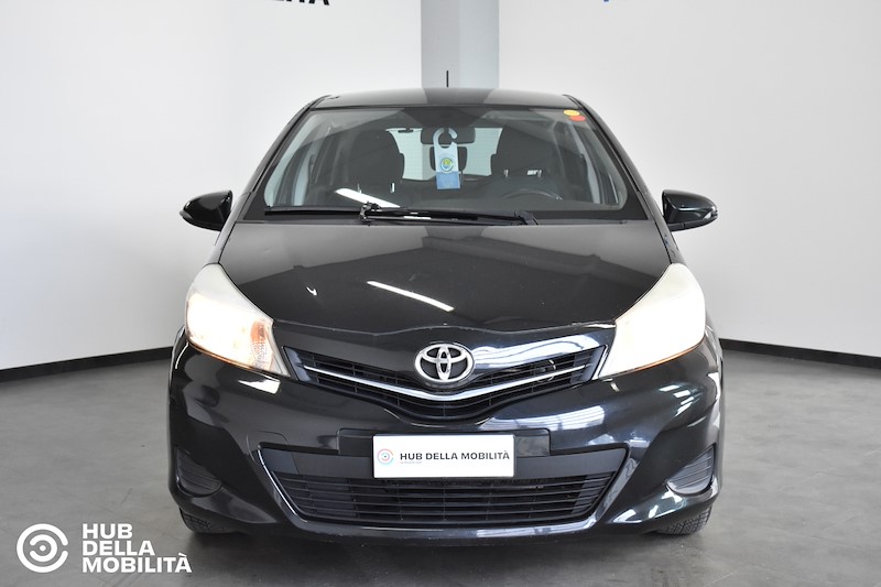 TOYOTA Yaris 1.0 5 porte